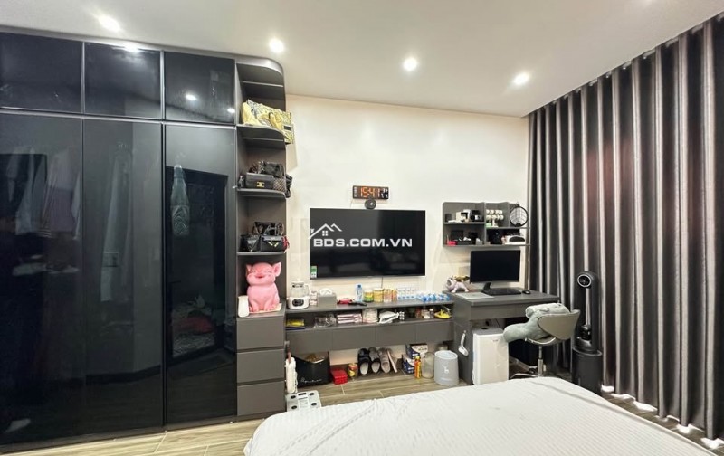 THÁI HÀ - TRUNG LIỆT: 5tầng, MT4m, 35m2 sáng - đẹp sẵn ở